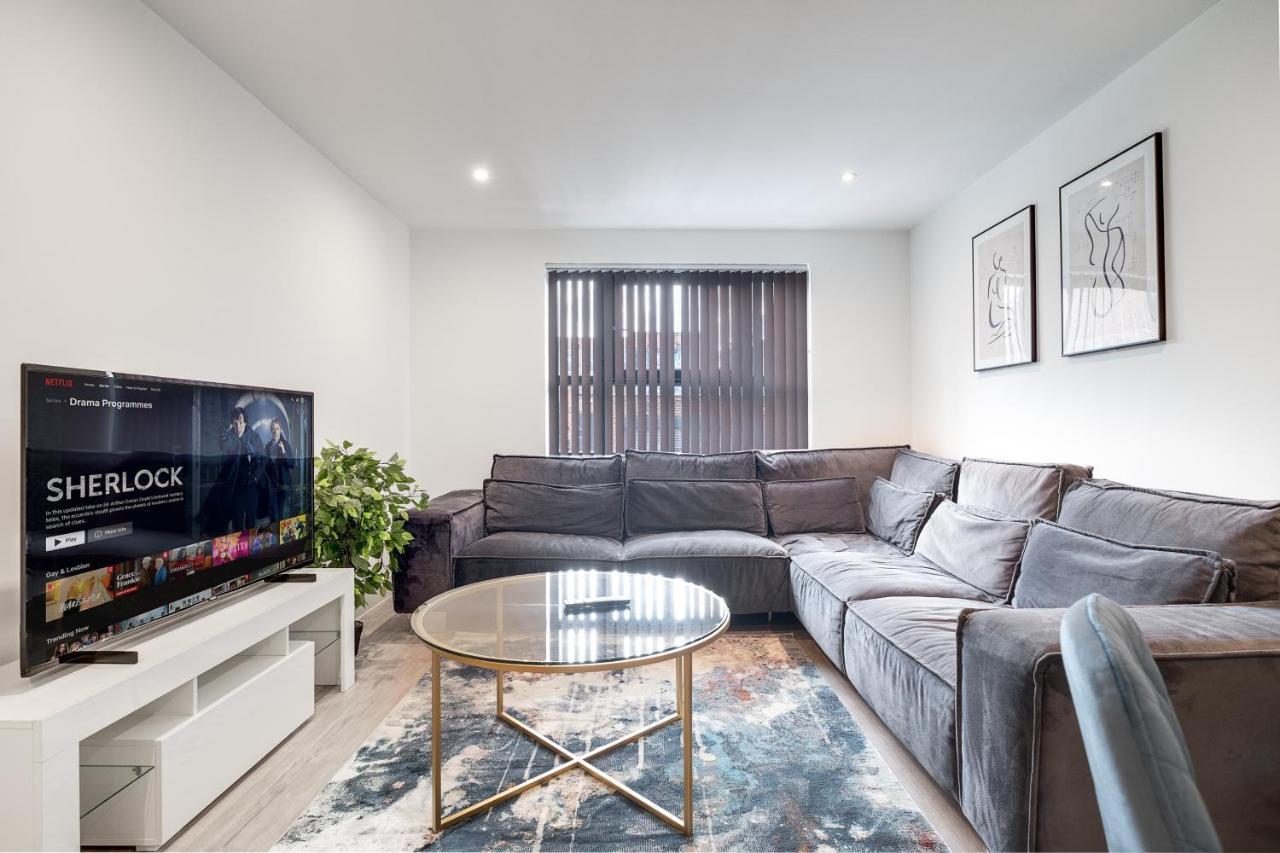 Ebra Stays - Choice Of 2 Or 3 Individual Beds - Luxury New Build Apartment ✪ City Centre, Digbeth ✓ Smart Tv'S & Large Corner Sofa - Birmingham Eksteriør billede