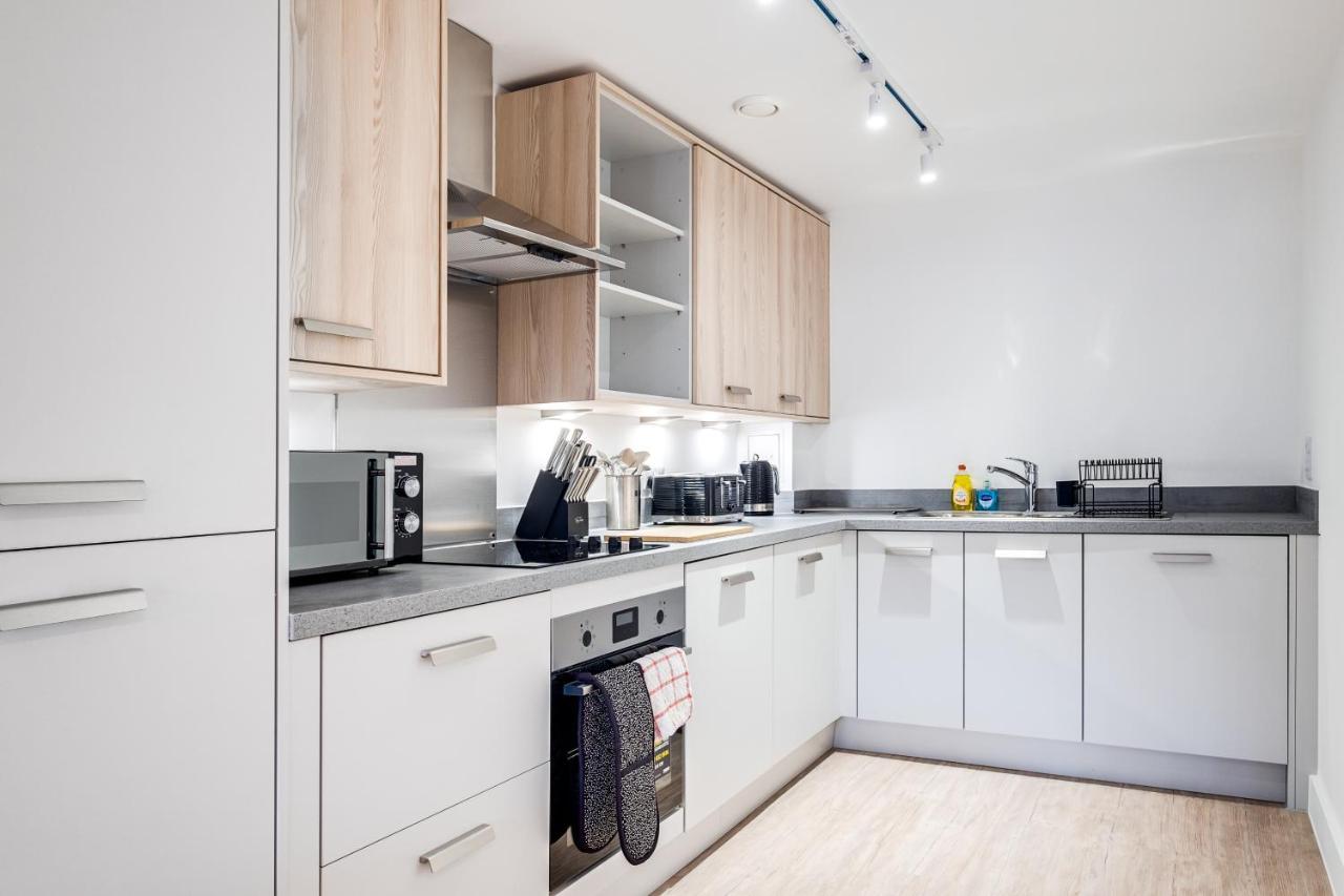 Ebra Stays - Choice Of 2 Or 3 Individual Beds - Luxury New Build Apartment ✪ City Centre, Digbeth ✓ Smart Tv'S & Large Corner Sofa - Birmingham Eksteriør billede