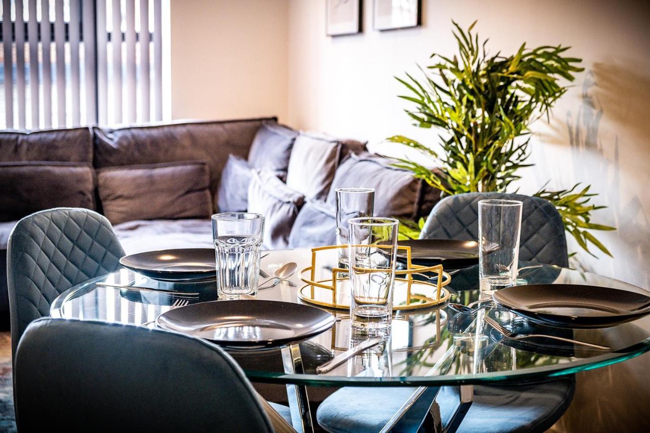 Ebra Stays - Choice Of 2 Or 3 Individual Beds - Luxury New Build Apartment ✪ City Centre, Digbeth ✓ Smart Tv'S & Large Corner Sofa - Birmingham Eksteriør billede