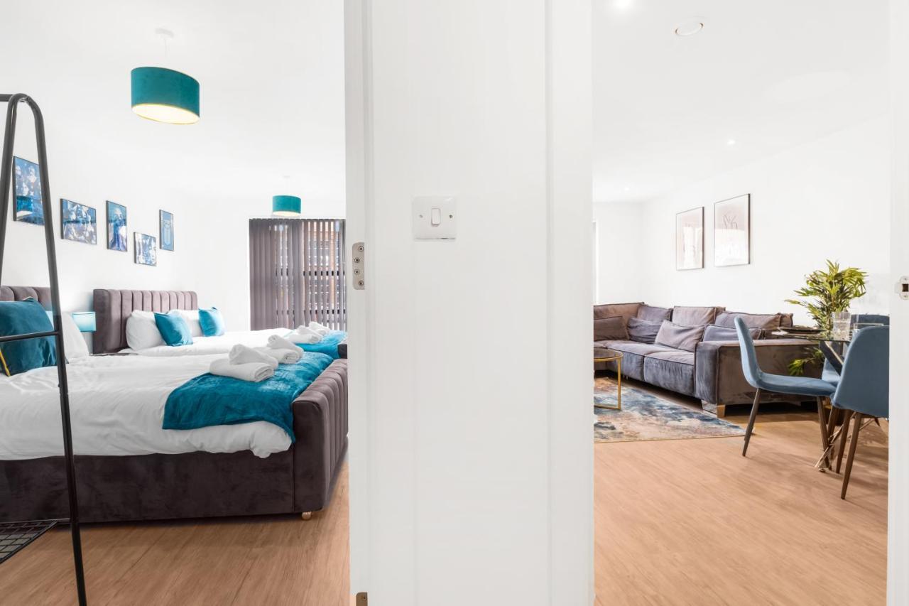 Ebra Stays - Choice Of 2 Or 3 Individual Beds - Luxury New Build Apartment ✪ City Centre, Digbeth ✓ Smart Tv'S & Large Corner Sofa - Birmingham Eksteriør billede