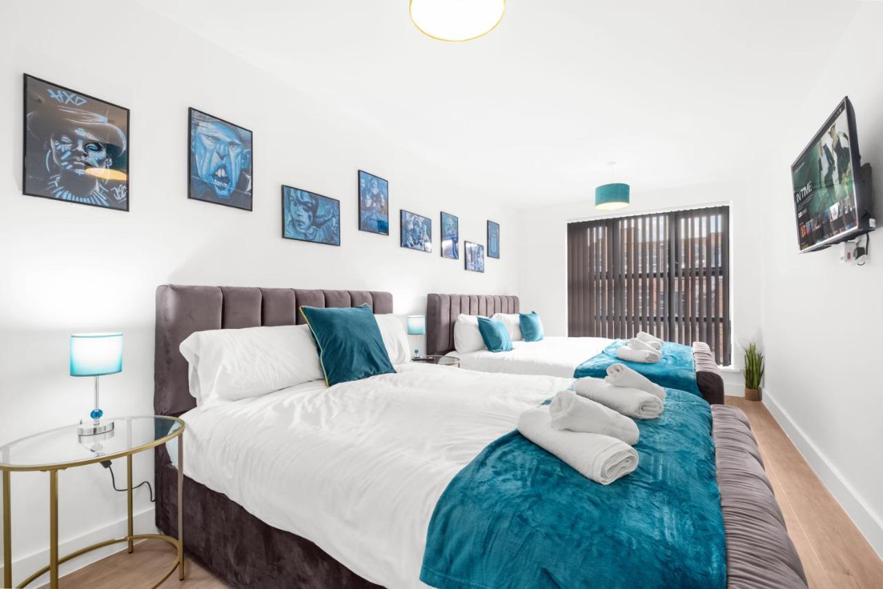 Ebra Stays - Choice Of 2 Or 3 Individual Beds - Luxury New Build Apartment ✪ City Centre, Digbeth ✓ Smart Tv'S & Large Corner Sofa - Birmingham Eksteriør billede