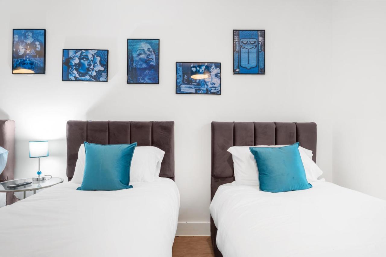 Ebra Stays - Choice Of 2 Or 3 Individual Beds - Luxury New Build Apartment ✪ City Centre, Digbeth ✓ Smart Tv'S & Large Corner Sofa - Birmingham Eksteriør billede