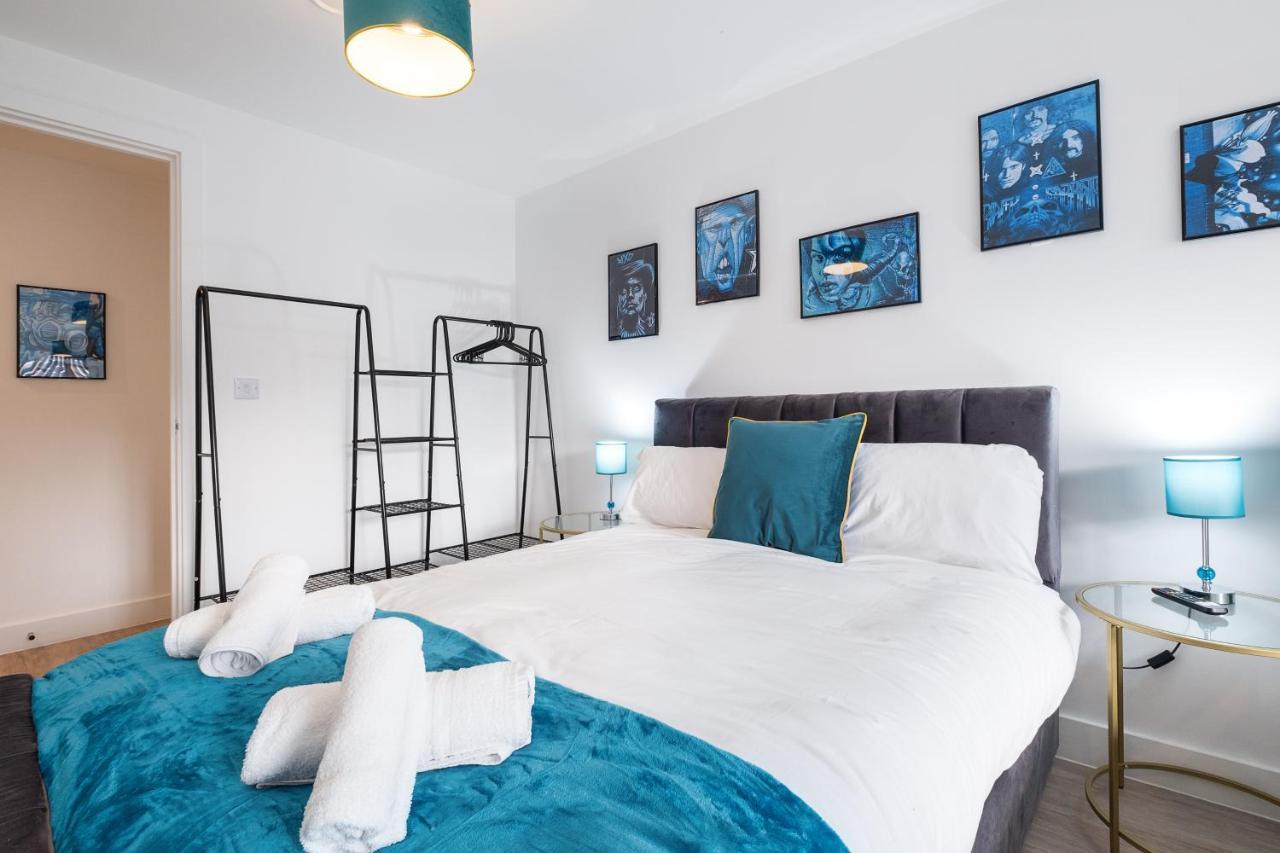 Ebra Stays - Choice Of 2 Or 3 Individual Beds - Luxury New Build Apartment ✪ City Centre, Digbeth ✓ Smart Tv'S & Large Corner Sofa - Birmingham Eksteriør billede